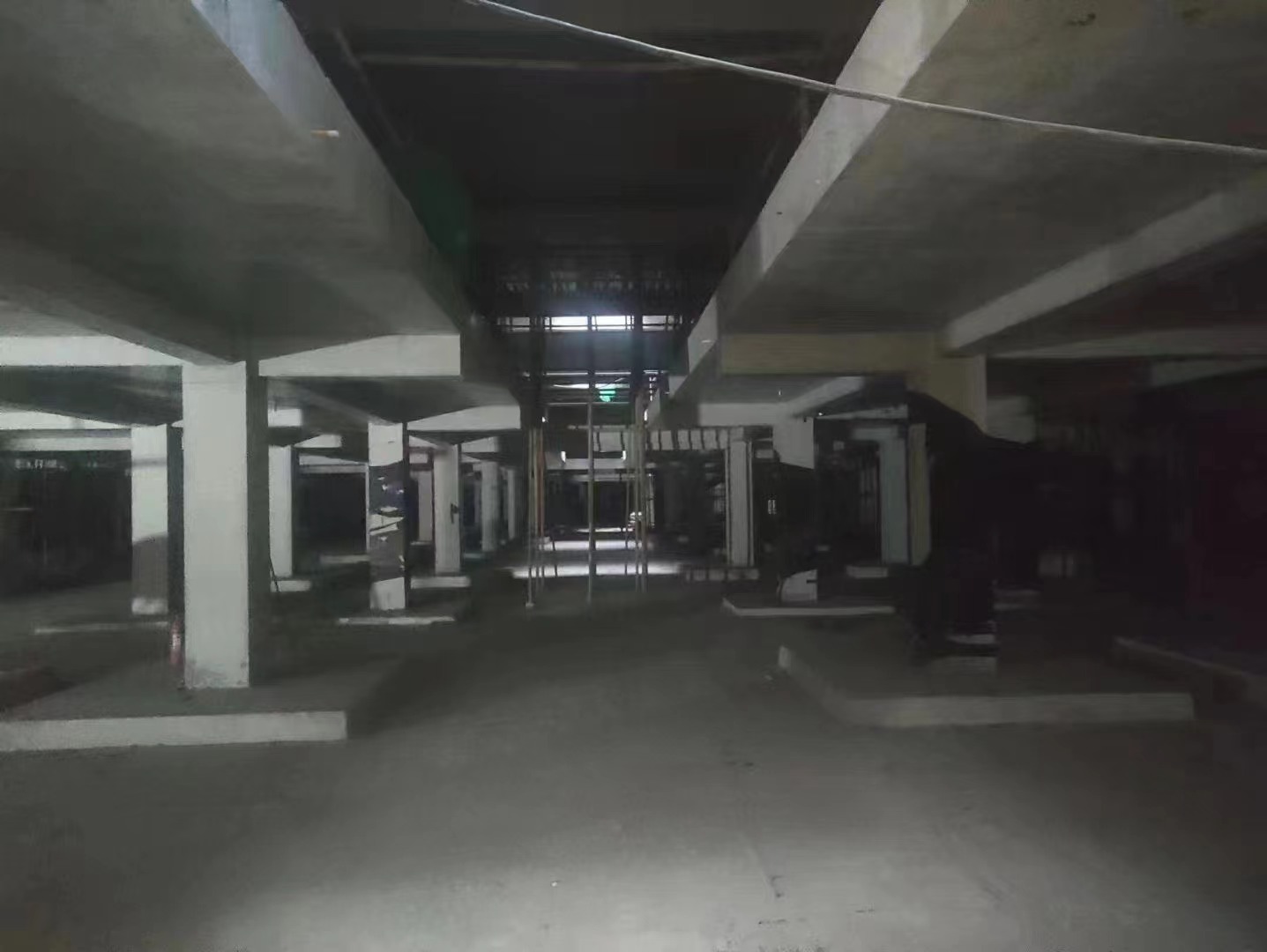 大同山东又一个上海博普LOFT车库拔地而起